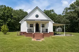 5373 Fireside Ln, Milton, FL 32583 - Photo 1