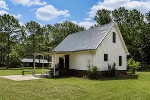 5373 Fireside Ln, Milton, FL 32583 - Photo 4