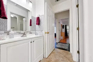 300 Loveland Cir, Pensacola, FL 32526 - Photo 12