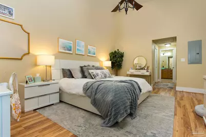 45 S 9th Ave, Pensacola, FL 32502 - Photo 12