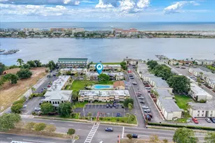300 SW Miracle Strip Parkway, Fort Walton Beach, FL 32548 - Photo 2