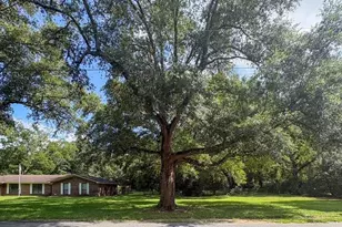 3574 Gardenview Rd, Pace, FL 32571 - Photo 2