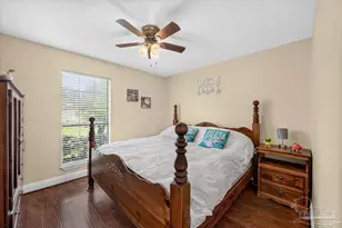 2445 Elkhart Dr, Navarre, FL 32566 - Photo 24