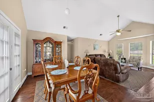 2445 Elkhart Dr, Navarre, FL 32566 - Photo 6