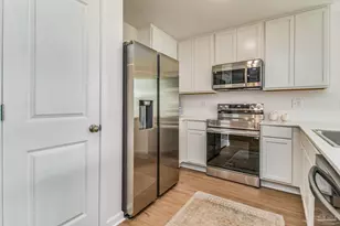 7756 Three Mile View Dr, Milton, FL 32570 - Photo 8
