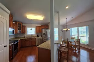 949 Osprey Ct, Pensacola, FL 32507 - Photo 10