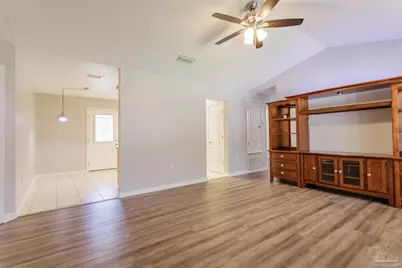 7282 Birdie Ln, Milton, FL 32570 - Photo 6