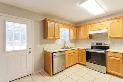 7282 Birdie Ln, Milton, FL 32570 - Photo 10
