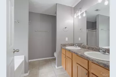5523 Berryhill Rd, Milton, FL 32570 - Photo 12