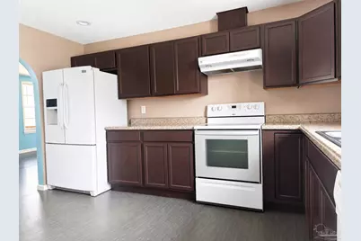 1701 Bakalane Ave, Pensacola, FL 32504 - Photo 10