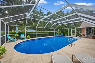 2602 Hidden Creek Dr, Navarre, FL 32566 - Photo 2