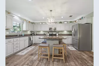 5840 Greenfield St, Pace, FL 32571 - Photo 4