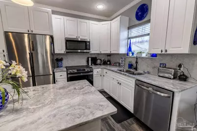 310 Hilburn Pl, Pensacola, FL 32504 - Photo 16