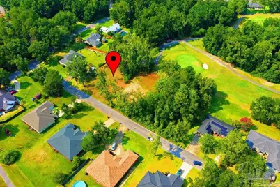 104 Par Ct, Crestview, FL 32536 - Photo 4