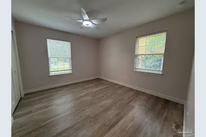 420 Dolphin St, Gulf Breeze, FL 32561 - Photo 22