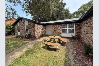 420 Dolphin St, Gulf Breeze, FL 32561 - Photo 2