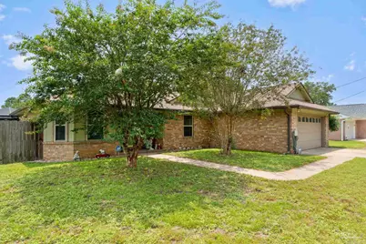 5321 Medicine Bow St, Milton, FL 32570 - Photo 6