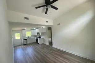 4856 Tide Dr, Milton, FL 32583 - Photo 2