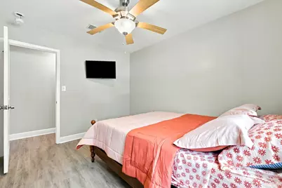 225 N Madison Dr, Pensacola, FL 32505 - Photo 20