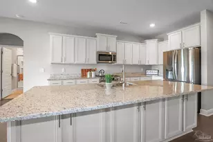 2825 Gemstone Cir, Pace, FL 32571 - Photo 12
