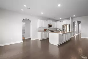 2825 Gemstone Cir, Pace, FL 32571 - Photo 8