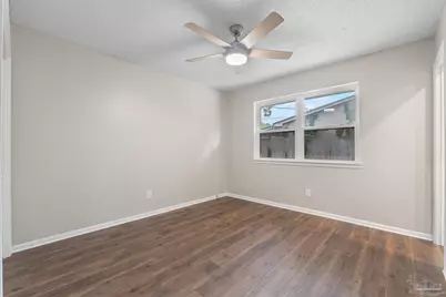 2740 Tupelo Ave, Pensacola, FL 32526 - Photo 10