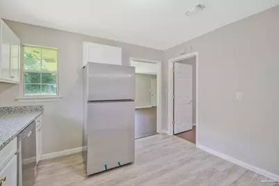 3031 W Jackson St, Pensacola, FL 32505 - Photo 8