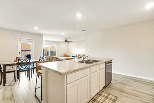 4385 White Birch Ct, Pace, FL 32571 - Photo 4