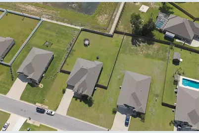 6549 Captiva Dr, Milton, FL 32570 - Photo 36