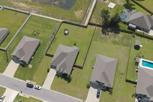 6549 Captiva Dr, Milton, FL 32570 - Photo 36