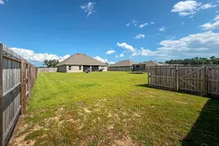 6549 Captiva Dr, Milton, FL 32570 - Photo 28