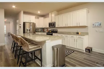 6549 Captiva Dr, Milton, FL 32570 - Photo 2