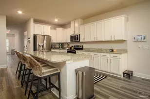 6549 Captiva Dr, Milton, FL 32570 - Photo 2