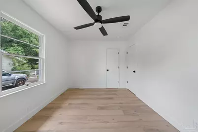 1800 N Baylen St, Pensacola, FL 32501 - Photo 24