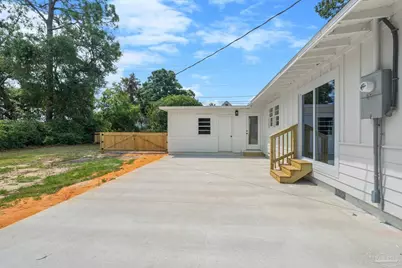 1800 N Baylen St, Pensacola, FL 32501 - Photo 30