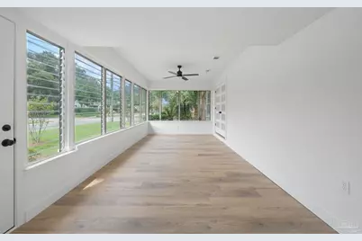 1800 N Baylen St, Pensacola, FL 32501 - Photo 26