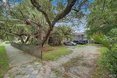 401 N Barcelona St, Pensacola, FL 32501 - Photo 38
