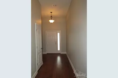 8701 Rush Ln, Pensacola, FL 32526 - Photo 4