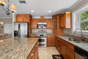 1002 Magnolia Ln, Gulf Breeze, FL 32563 - Photo 16