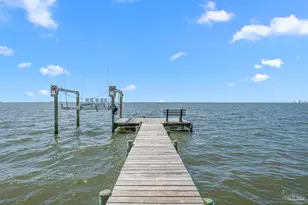 1002 Magnolia Ln, Gulf Breeze, FL 32563 - Photo 38