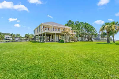 1002 Magnolia Ln, Gulf Breeze, FL 32563 - Photo 48
