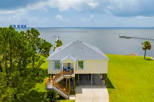 1002 Magnolia Ln, Gulf Breeze, FL 32563 - Photo 46