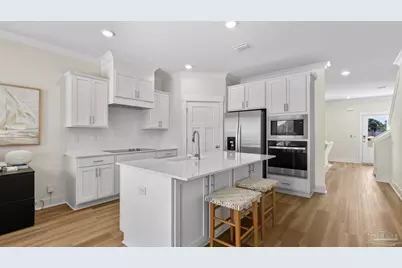 1350 W Zarragossa St, Pensacola, FL 32502 - Photo 8