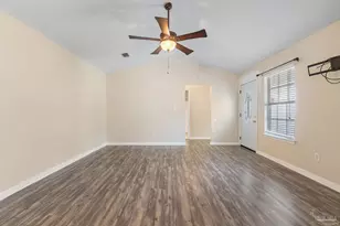 8111 4th St, Navarre, FL 32566 - Photo 10