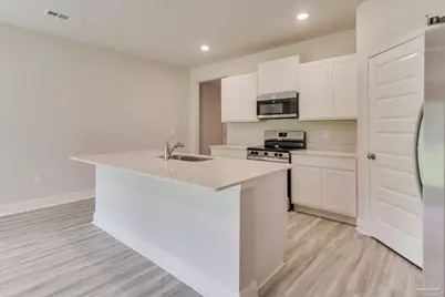 4981 Gaineswood Dr, Milton, FL 32583 - Photo 6