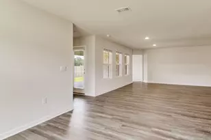 4988 Gaineswood Dr, Milton, FL 32583 - Photo 8