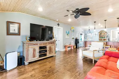 7631 Petersen Pt Rd, Milton, FL 32583 - Photo 14