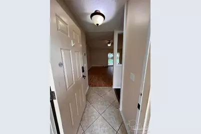 5563 Chantilly Cir, Milton, FL 32583 - Photo 6