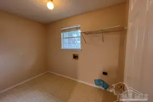 5563 Chantilly Cir, Milton, FL 32583 - Photo 14