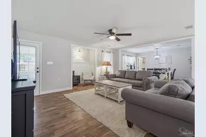 5905 Stephanie Dr, Milton, FL 32570 - Photo 2
